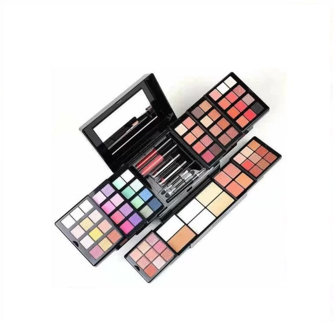 Trusa make-up profesionala Miss Rose, 84 Culori