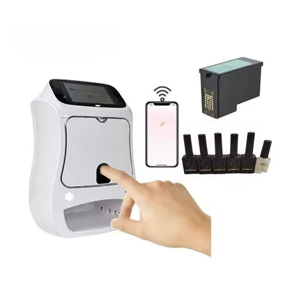 Demonstrație live pentru imprimanta profesională de nail art utilizată în saloane de înfrumusețare pentru manichiură automată și design personalizat
