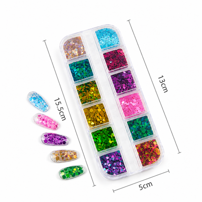Grafic tehnic ce prezinta cotele casetei de decor unghii, indicand o lungime de 13 cm, o latime de 5 cm si dimensiunile tipsurilor cu mostre colorate de sclipici.