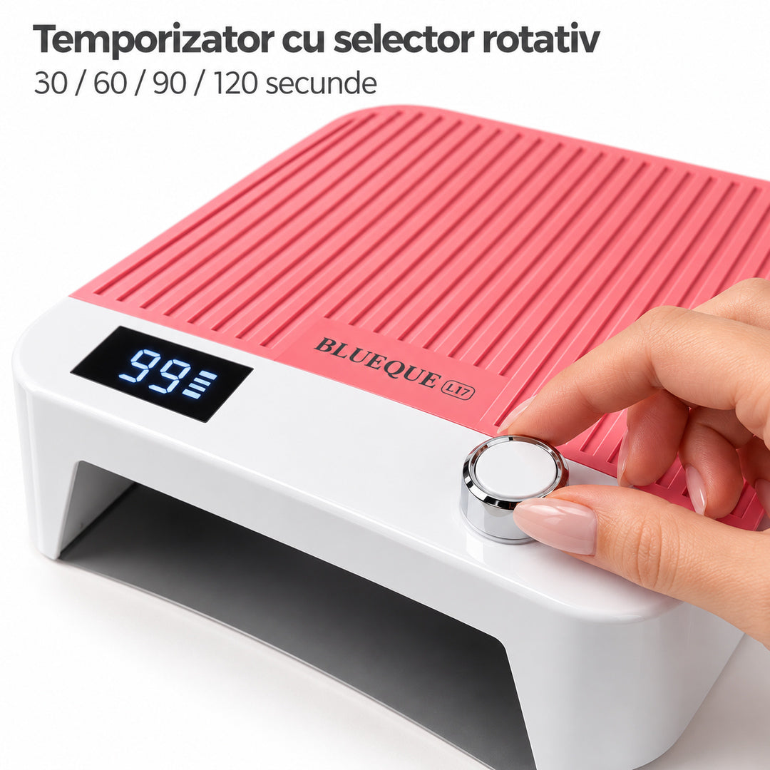 Detaliu al selectorului rotativ al lămpii UV LED BQ L17 roz, acționat cu mâna, cu afișaj digital și text explicativ în română despre temporizările de 30, 60, 90 și 120 de secunde.